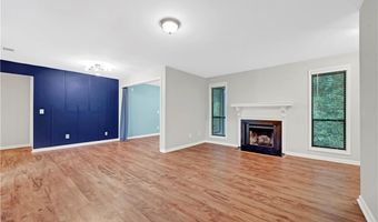 5043 Woodridge Way, Tucker, GA 30084