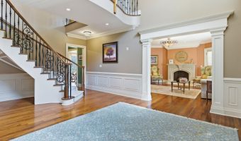241 Monmouth Ave, Atlantic Highlands, NJ 07716