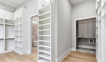 205 Shady Grove Ln, Alpharetta, GA 30009