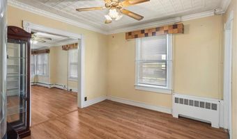 63 Lincoln Ave, Cranston, RI 02920