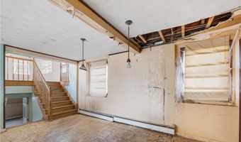 58 Manning St, North Providence, RI 02911