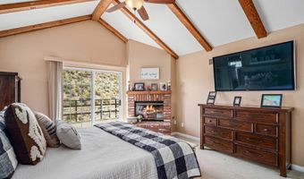 13602 Sego Rd, Agua Dulce, CA 91390