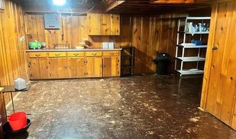 7208 Rosedale Blvd, Allen Park, MI 48101