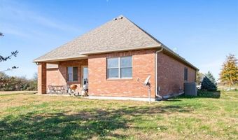 33415 S State Rt T Hwy, Archie, MO 64725