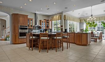 1049 MCKEAN Rd, Ambler, PA 19002