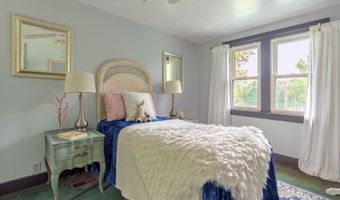 990 River St, Allegan, MI 49010