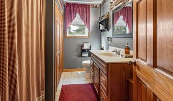89 Elm St, Blackstone, MA 01504