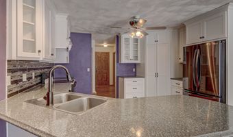 3543 N WELLINGTON Dr, Appleton, WI 54911