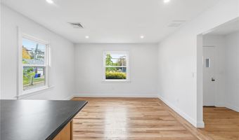 259 High Service Ave, North Providence, RI 02904