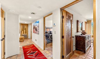 1084 N BOULDER Dr, Carefree, AZ 85377