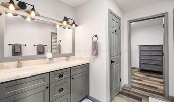 186 LAKE CREEK Dr, Arley, AL 35541