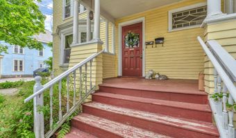 21 Laurel Ave, Auburn, ME 04210