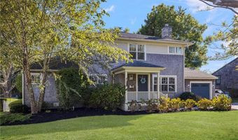 129 RUGGLES Ave, Newport, RI 02840