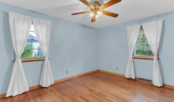 1657 Elizabeth Dr, Arnold, MO 63010