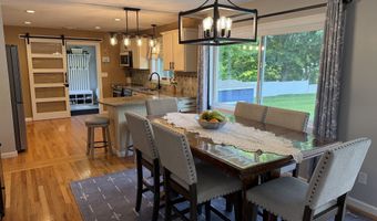 14 Hebron Rd, Bolton, CT 06043