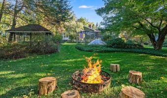 107 Overlook Rd, Andover, NJ 07860