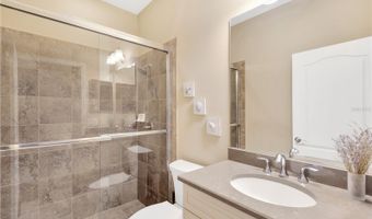 6420 SEASOUND Dr, Apollo Beach, FL 33572