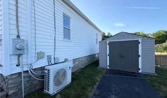 92 Irons Ave, Johnston, RI 02919
