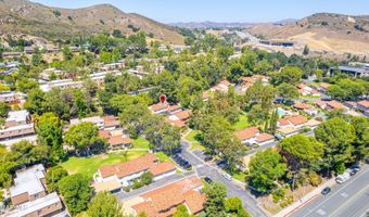 4049 Liberty Canyon Rd 83, Agoura Hills, CA 91301