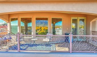 1015 C De Baca Ln, Bernalillo, NM 87004