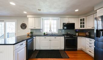 35 Christopher Dr, Attleboro, MA 02703