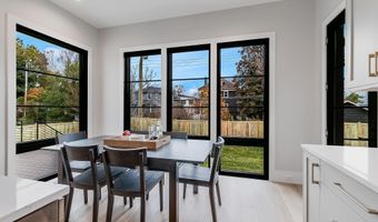 809 N KENMORE St, Arlington, VA 22201