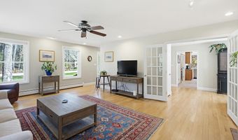 17 Dudley Rd, Brentwood, NH 03833