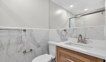 204 KENNEDY Blvd 2, Bayonne, NJ 07002