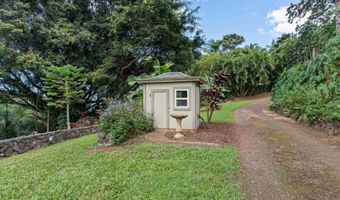 655 Kulike Rd B, Haiku, HI 96708