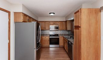 3814 Brookdale Ave, Ames, IA 50010