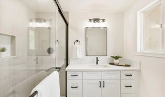 9484-86 La Cuesta Dr, La Mesa, CA 91941