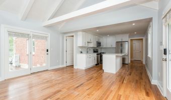 171 Ashton St, Bridgeport, CT 06606