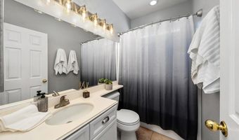 136 Woodcrest Ln, Aliso Viejo, CA 92656