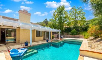 27555 Freetown Ln, Agoura Hills, CA 91301