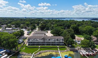 14 Iowa St A3, Arnolds Park, IA 51331