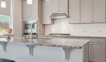 1533 Tinos Overlook Way, Apex, NC 27502