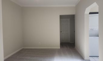 236 TAYLOR RUN Pkwy 8, Alexandria, VA 22314
