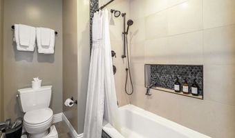 5617 Colodny Dr, Agoura Hills, CA 91301