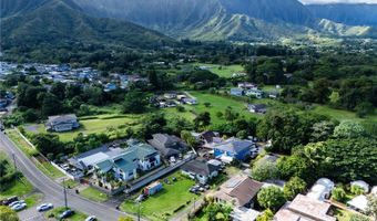 47-325 Ahuimanu Rd, Kaneohe, HI 96744