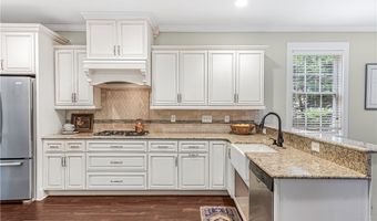 109 Campbell St, Aberdeen, NC 28315