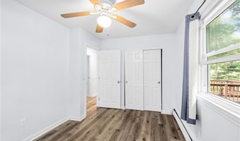 210 Keach Pond Dr, Glocester, RI 02814