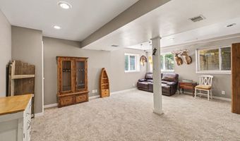10861 Constant Dr, Allendale, MI 49401
