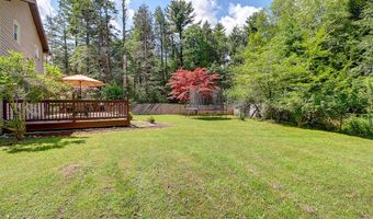 103 Malory Ct, Blakeslee, PA 18610