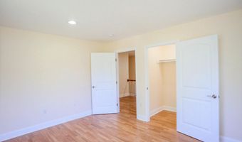 7313 BYRNELEY Ln, Annandale, VA 22003