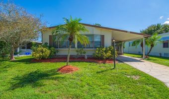 905 Dogwood Dr, Barefoot Bay, FL 32976