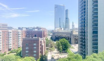 9 Hawthorne Place 11J, Boston, MA 02114