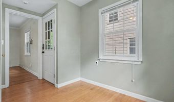 539 Blenheim Rd, Columbus, OH 43214