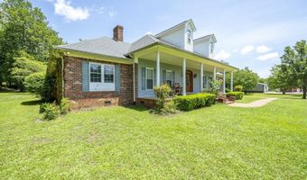 809 TWELVE OAKS Dr, Adamsville, TN 38310