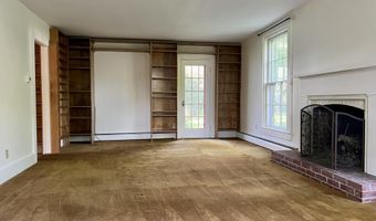 59 Cedar St, Belfast, ME 04915