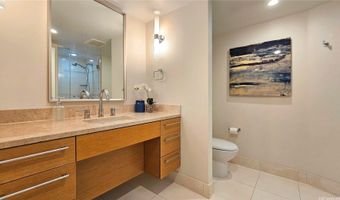 1177 Queen St 1805, Honolulu, HI 96814